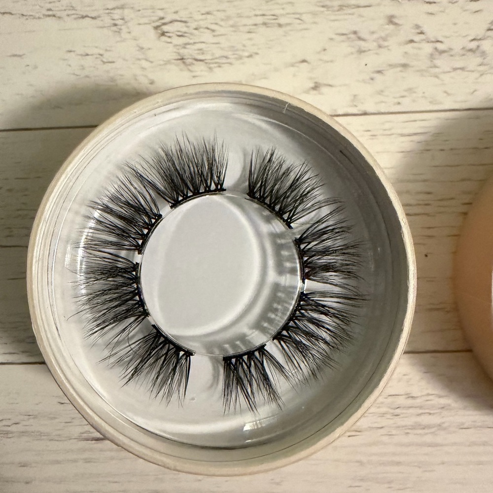 Black Dramatic Volume False Lashes - Women Makeup Lashes